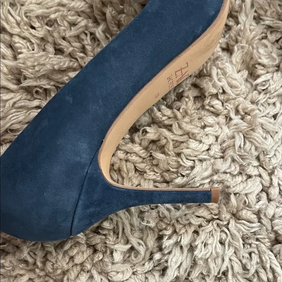 ZAC Zac Posen Dark Blue Heels with Buckle Detail - Picture 6 of 8